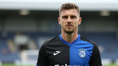 Blackburn Rovers Must Sign Ross Stewart to Boost Championship Hopes